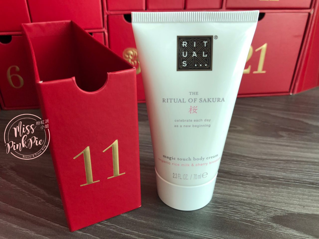 聖誕開箱|2018 LOOKFANTASTIC 聖誕月曆使用心得文 - 第17張圖